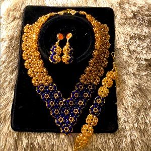 Beaded elegant necklace set